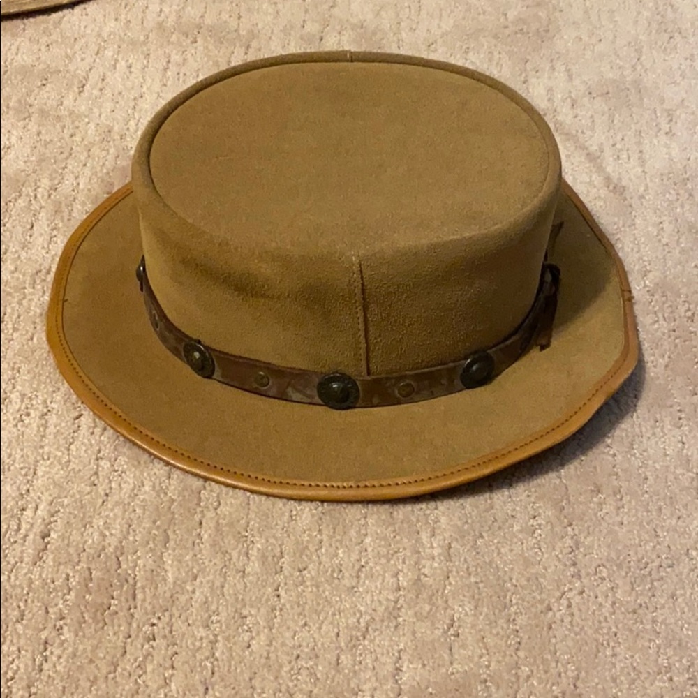 Winfield Cover CO. Cowboy hat